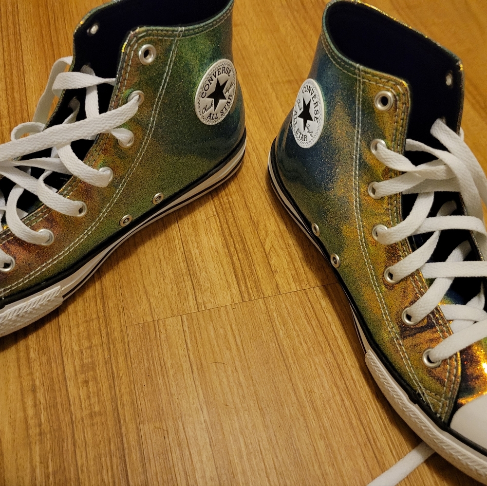 Rainbow converse